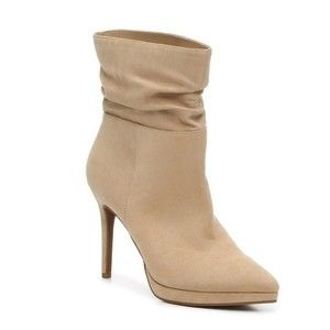 Jessica Simpson Gaiven Platform Bootie beige size 6M